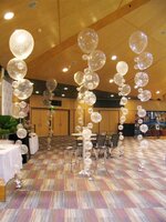 ลูกโป่งกลม เนื้อคริสตัลใส ไม่มีสี ไซส์ 6 นิ้ว แพ็คละ 10 ใบ (Clear Crystal Round Balloon Size 6")