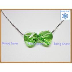สร้อยคอคริสตัลหัวใจคู่ สีเขียว