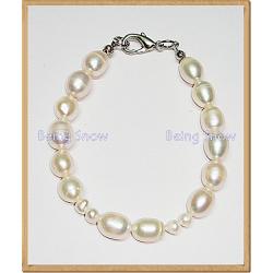 สร้อยข้อมือไข่มุกทรงรีเม็ดใหญ่ + ทรงกลมเม็ดเล็ก