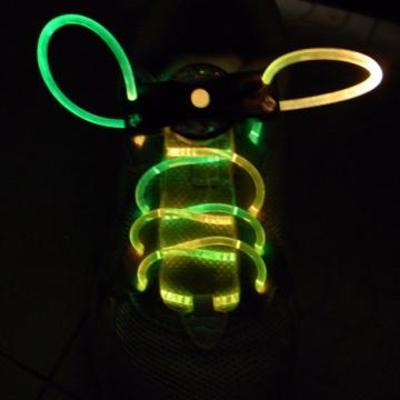 เชือกผูกรองเท้าไฟ LED สีเขียว/สีเหลือง Shoelace - LED Green/Yellow color