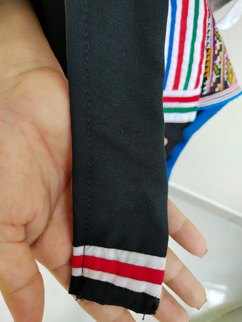 ผ้าคลุมไหล่เจ้าสาว โทนสีแดงน้ำตาล ผืนใหม่