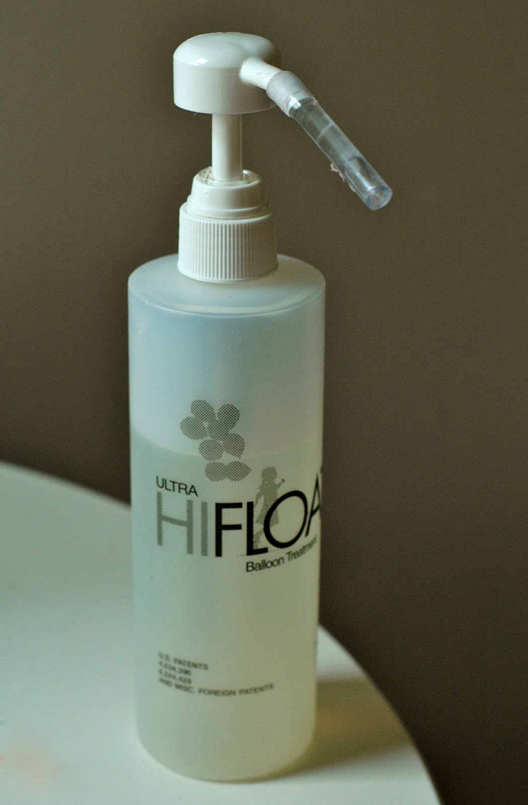 ULTRA HI-FLOAT 16-oz. น้ำยากาวมหัศจรรย์จากอเมริกา สำหรับลูกโป่งยางให้ลอยได้นานหลายวัน