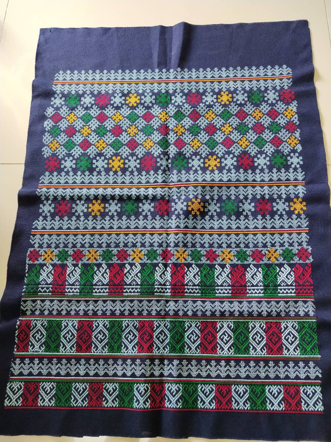 P396 ผ้าปักลายกางเกง สีโทนฟ้าอ่อน