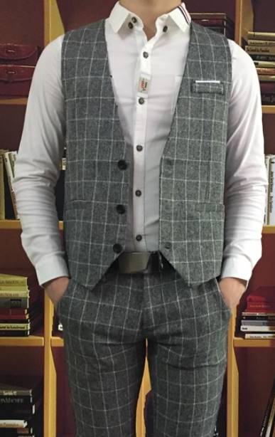 เสื้อกั๊๊กสูท ลายสก็อต สไตล์อังกฤษ เล็กใหญ่ ซื้อชุดฟรีส่ง Size เอวเสื้อ No.31 33 -35-37-39-41 43 เอวกางเกง28-37 สีเทา