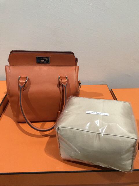 หมอนดันทรงกระเป๋า Hermes Toolbox 20,26