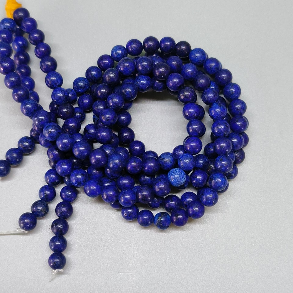 หินลาพิส ลาซูลี (Lapis lazuli) หินแห่งภูมิปัญญาและความจริง 6 มิล (63เม็ด/เส้น) 180฿
