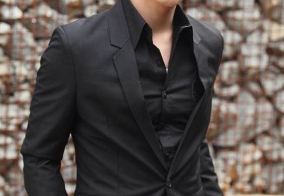 สูทดำ ทำงาน ผู้ชาย สไตล์อังกฤษ สลิมฟิต ปกเปิด ชายหลังคู่ กระดุม 2 เม็ด BSP Size No.34 36-38-40-42 44ดำ