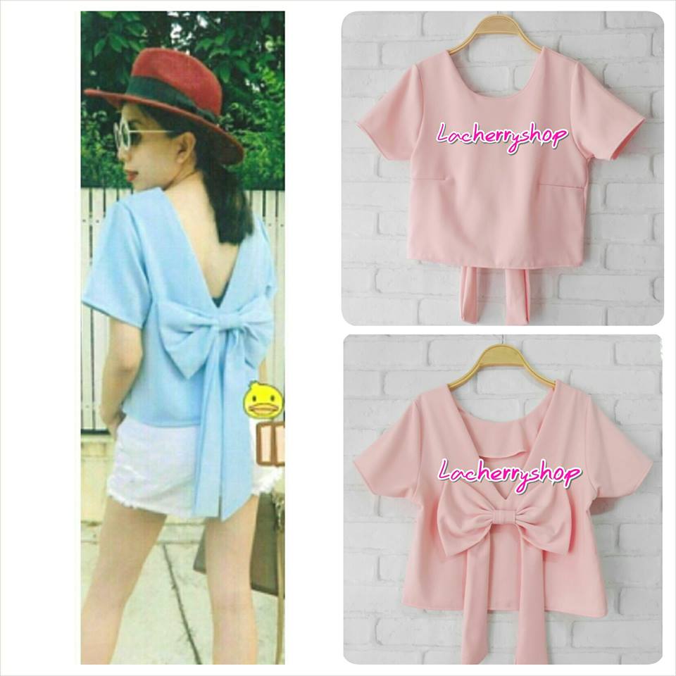 เสื้อแฟชั่นผ้าฮานาโกะ เสื้อครอปวีหลัง สีชมพู แต่งโบว์เก๋ๆ แบบสวยน่ารักมากๆ รุ่นโบว์หลังใหญ่ เสื้อสีพื้น ใส่ง่าย ใส่สบาย เนื้อผ้าฮานาโกะคุณภาพดี