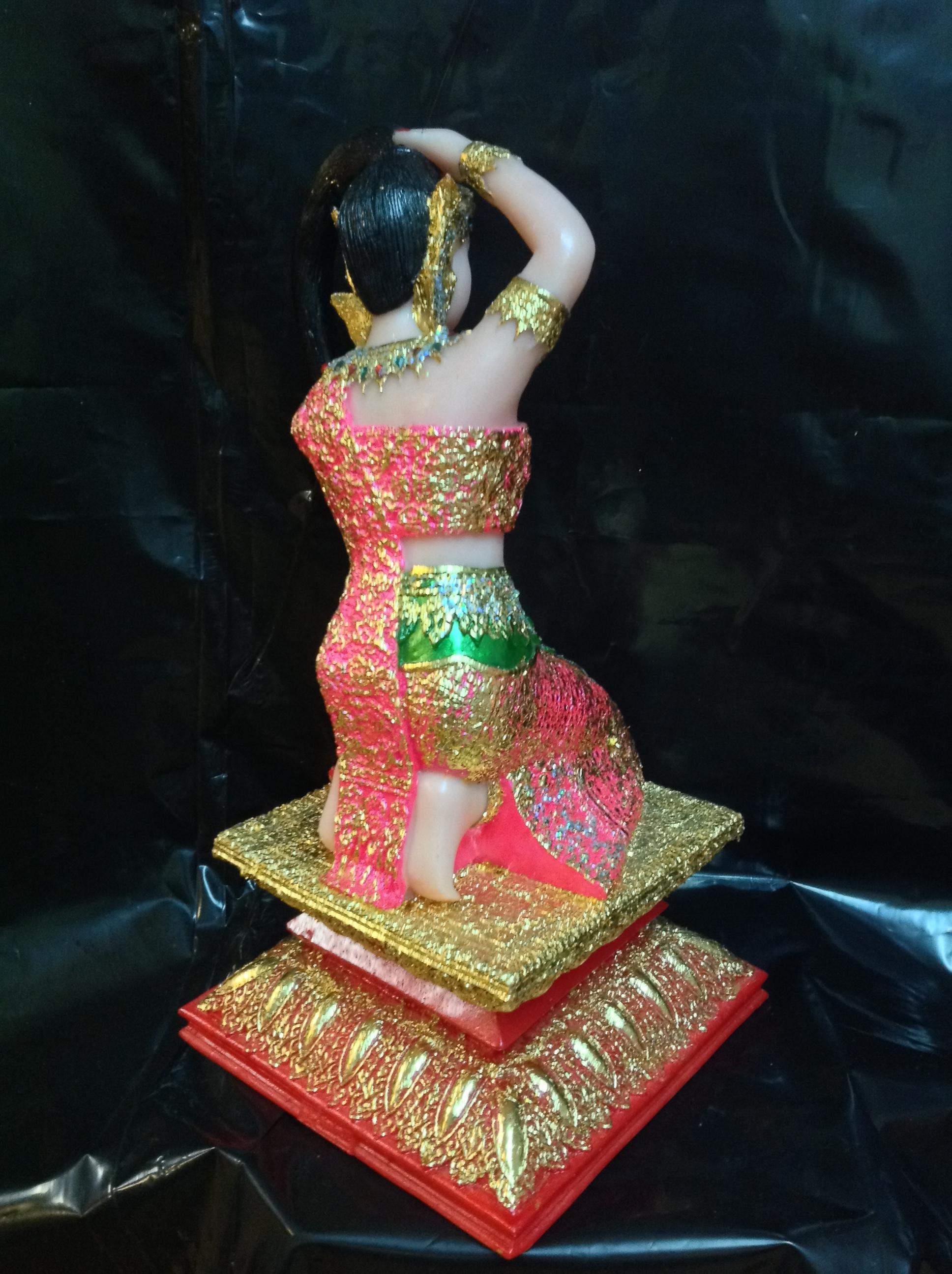 พระแม่ธรณี บีบมวยผม 9"