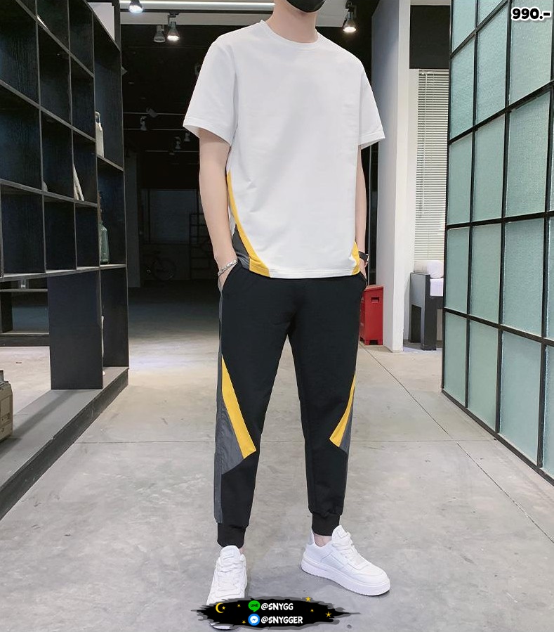 ชุดวอร์มแขนสั้นสไตล์ญี่ปุ่น สีขาว