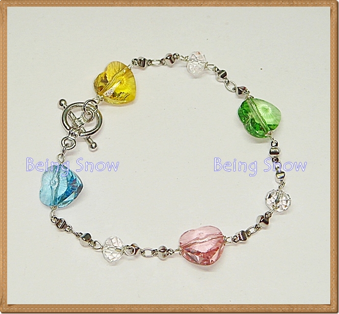 สร้อยข้อมือคริสตัลหัวใจ 4 สี โซ่เหลี่ยมตัด