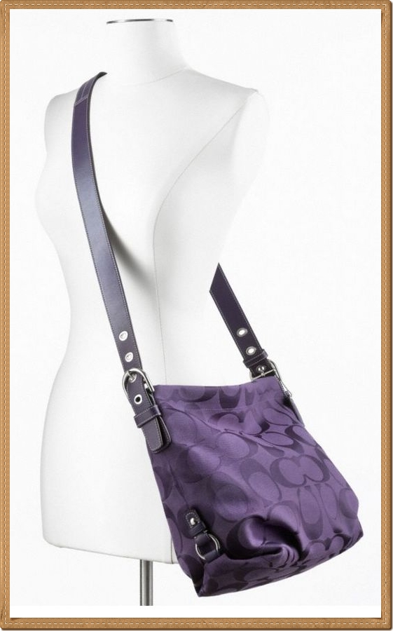 Coach 24CM Signature Duffle 15067 - Gold