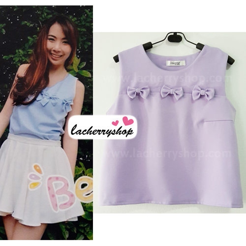 เสื้อแฟชั่น สีม่วงพาสเทล แขนกุด ผ้าฮานาโกะ ทรงสวย แต่งโบว์ช่วงอกน่ารักๆ เนื้อผ้านิ่ม อยู่ทรง ไม่ยับง่าย ใส่สบาย สินค้าคุณภาพ ราคาไม่แพง