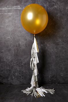 ลูกโป่งกลมจัมโบ้ไซส์ใหญ่ 30"Latex Balloon RB Gold สีทอง/ Item No.TQ-38422 แบรนด์ Qualatex