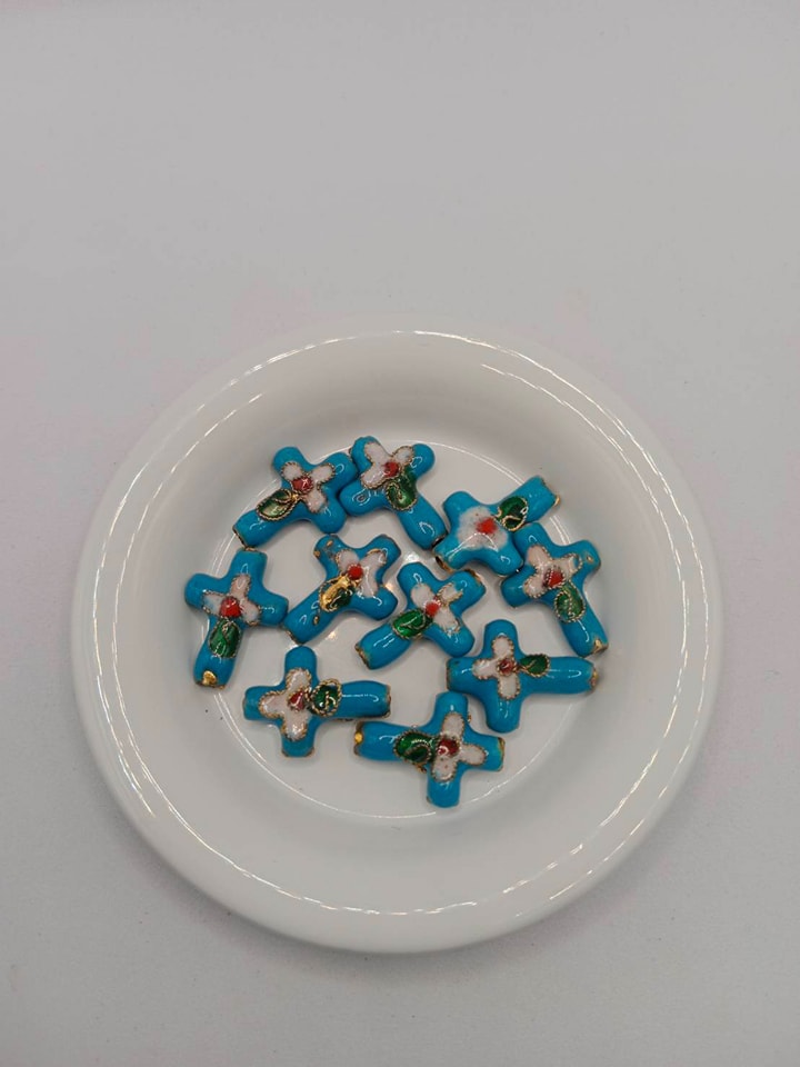 จี้กังใส รูปไม้กางเขนจีน ถุงละ 80 บาท