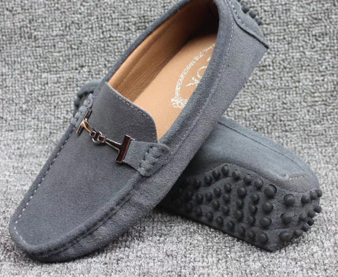 รองเท้า loafer รองเท้าคัทชู หนังกลับ 9สี สไตล์ tod แบบ C4 No.38-45 เขียวเข้ม เทา น้ำเงิน ฟ้า น้ำตาล ดำ เขียวขี้ม้า กากี น้ำเงินกรม