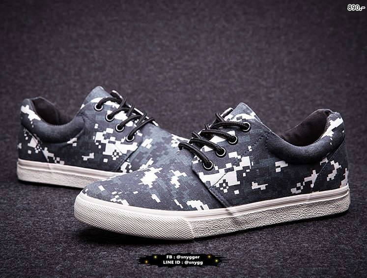 casual shoes ใส่ได้กับทุกสไตล์ สีฟ้า
