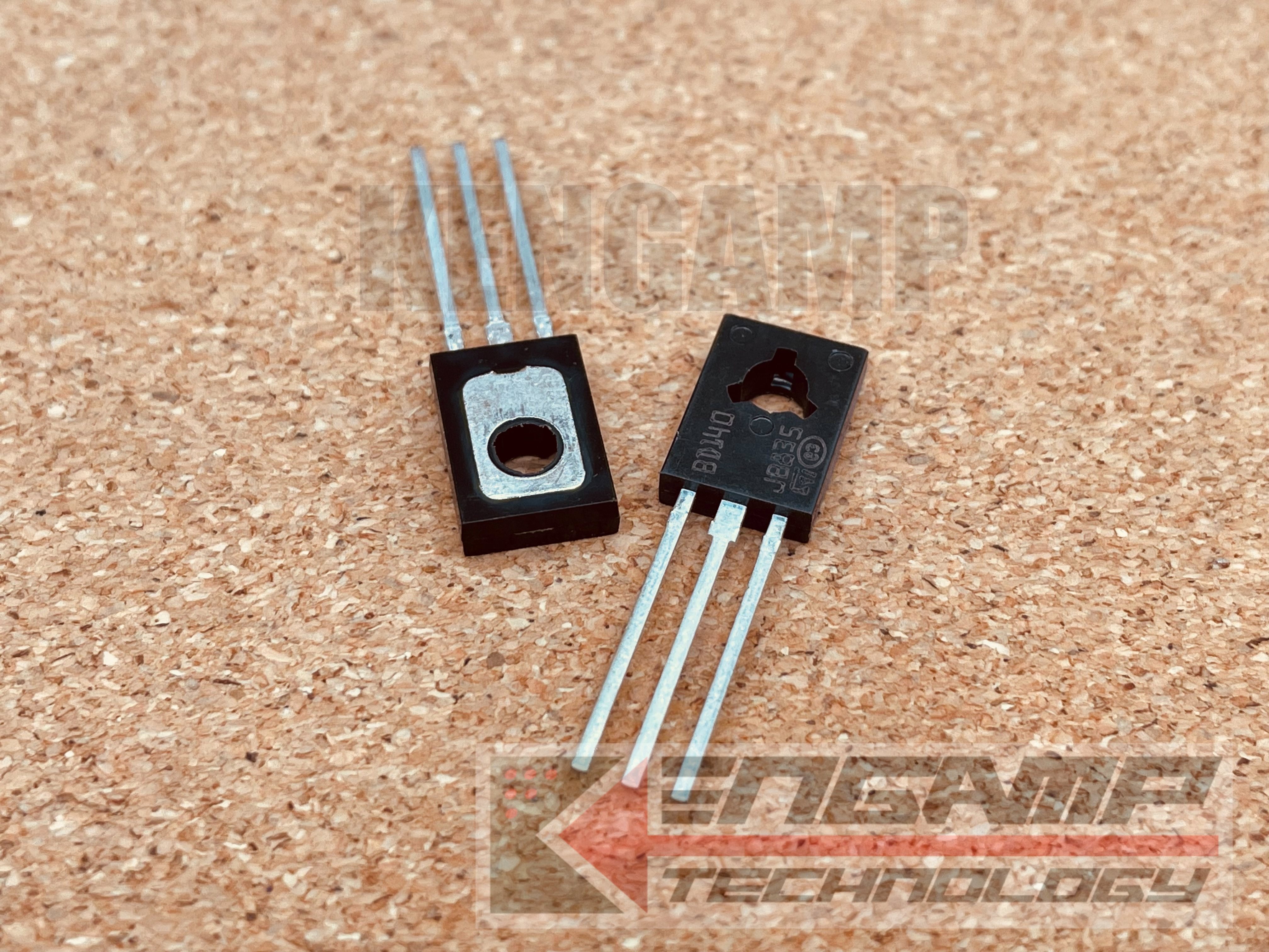 (มีตัวเลือก) [TR] BD139 หรือ BD140 ST Transistor 1.5A 80V