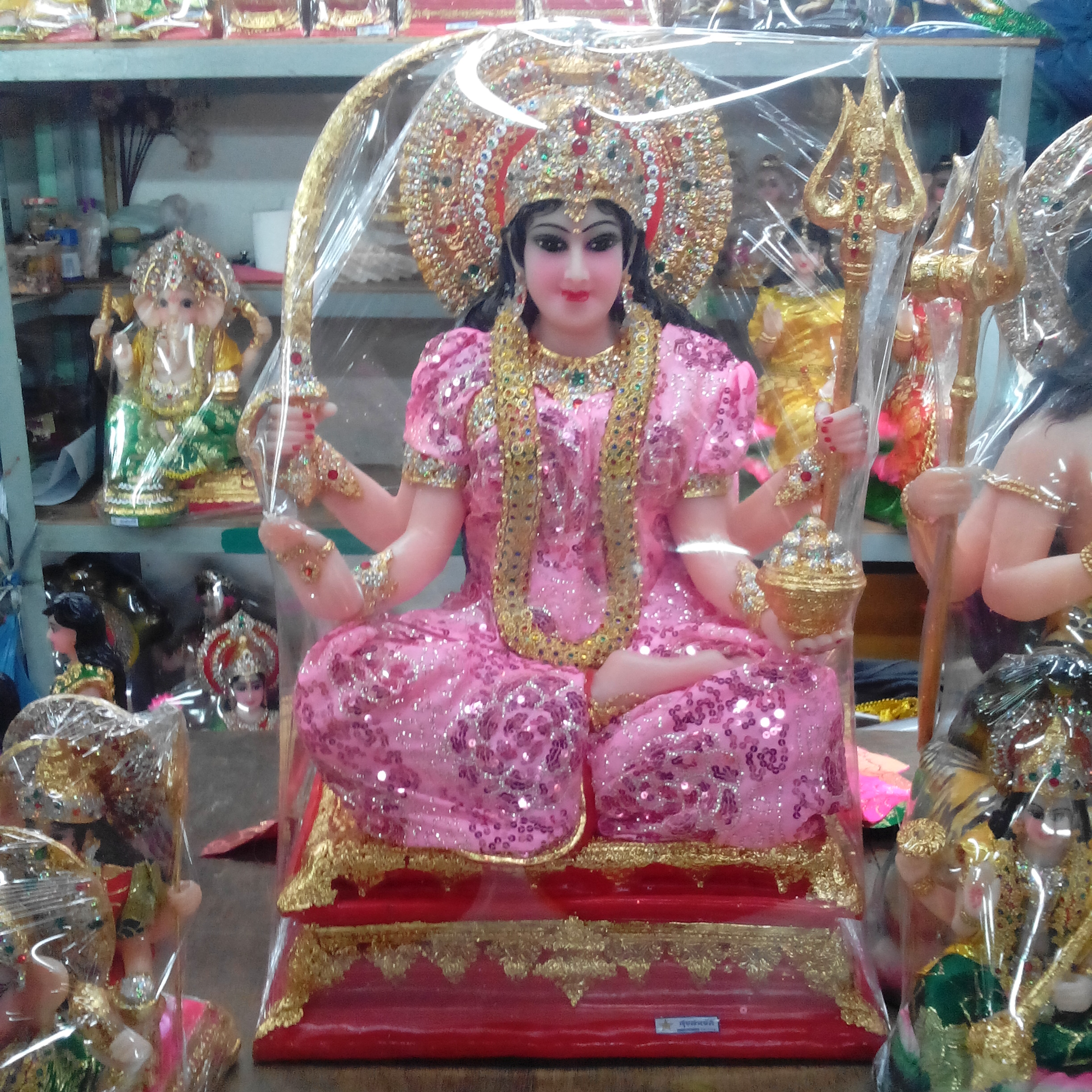 พระแม่อุมาเทวี หน้าตัก 12 นิ้ว แต่งผ้า