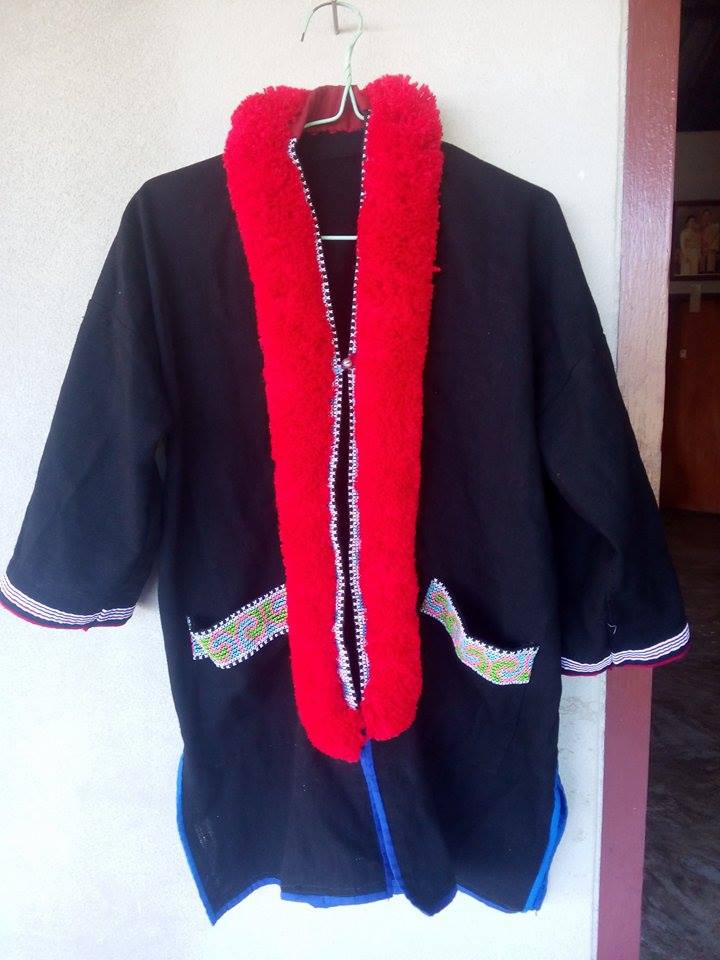 เสื้อสำหรับผู้หญิง ผู้ใหญ่