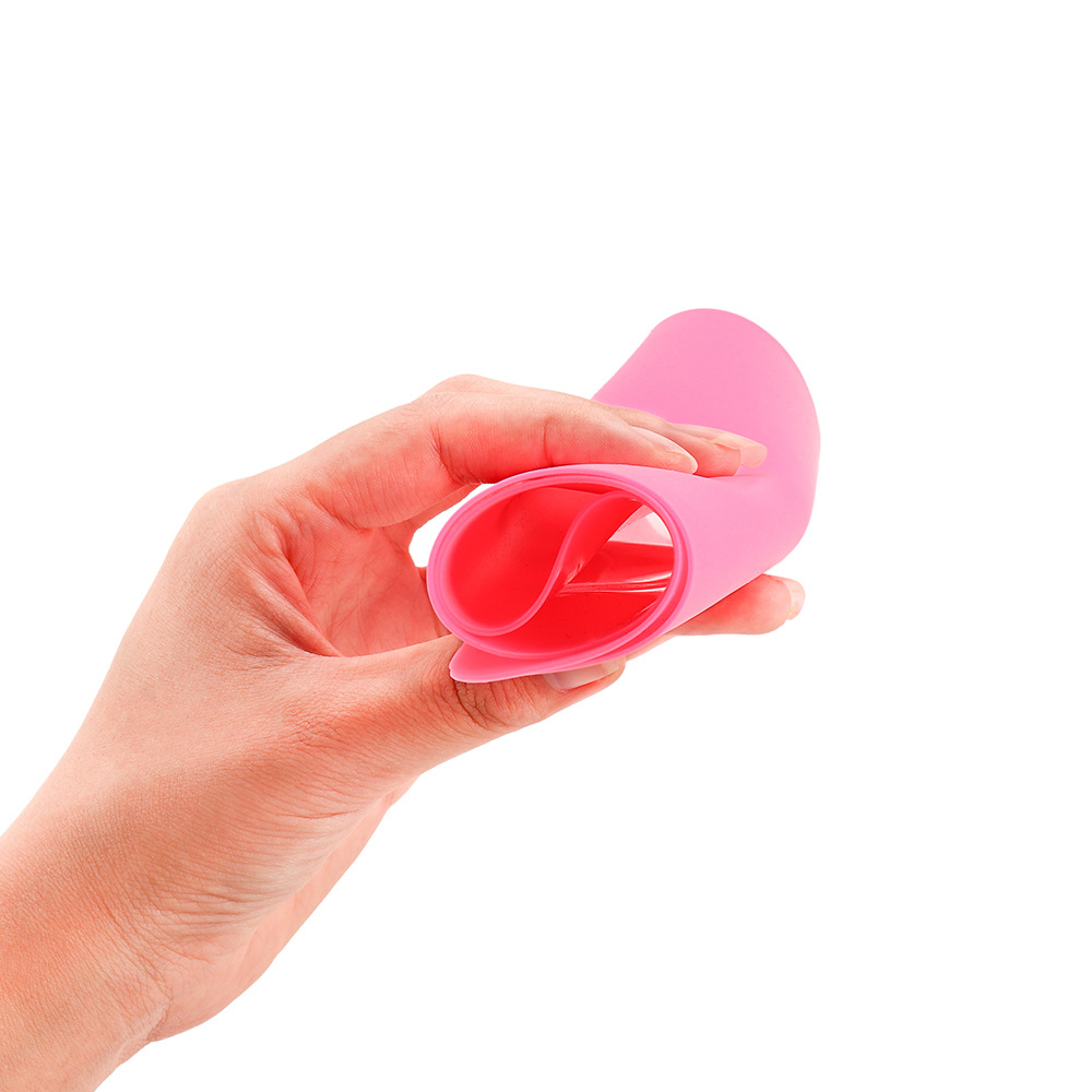 แผ่นร้อยลูกปัดซิลิโคน 75฿ (ยึดลูกปัดได้หนึบมาก เหมาะกับงานปักลูกปัด) ขนาด 21x14.7 ซม.