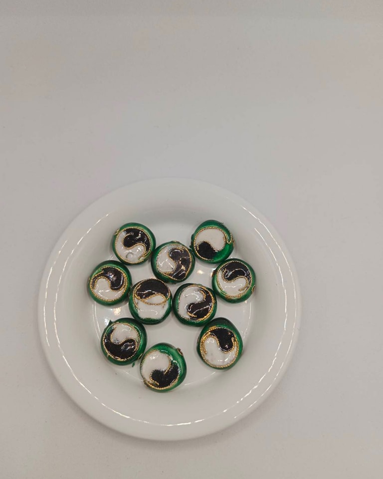 จี้กังใส ลายหยินหยางจีน ถุงละ 80 บาท