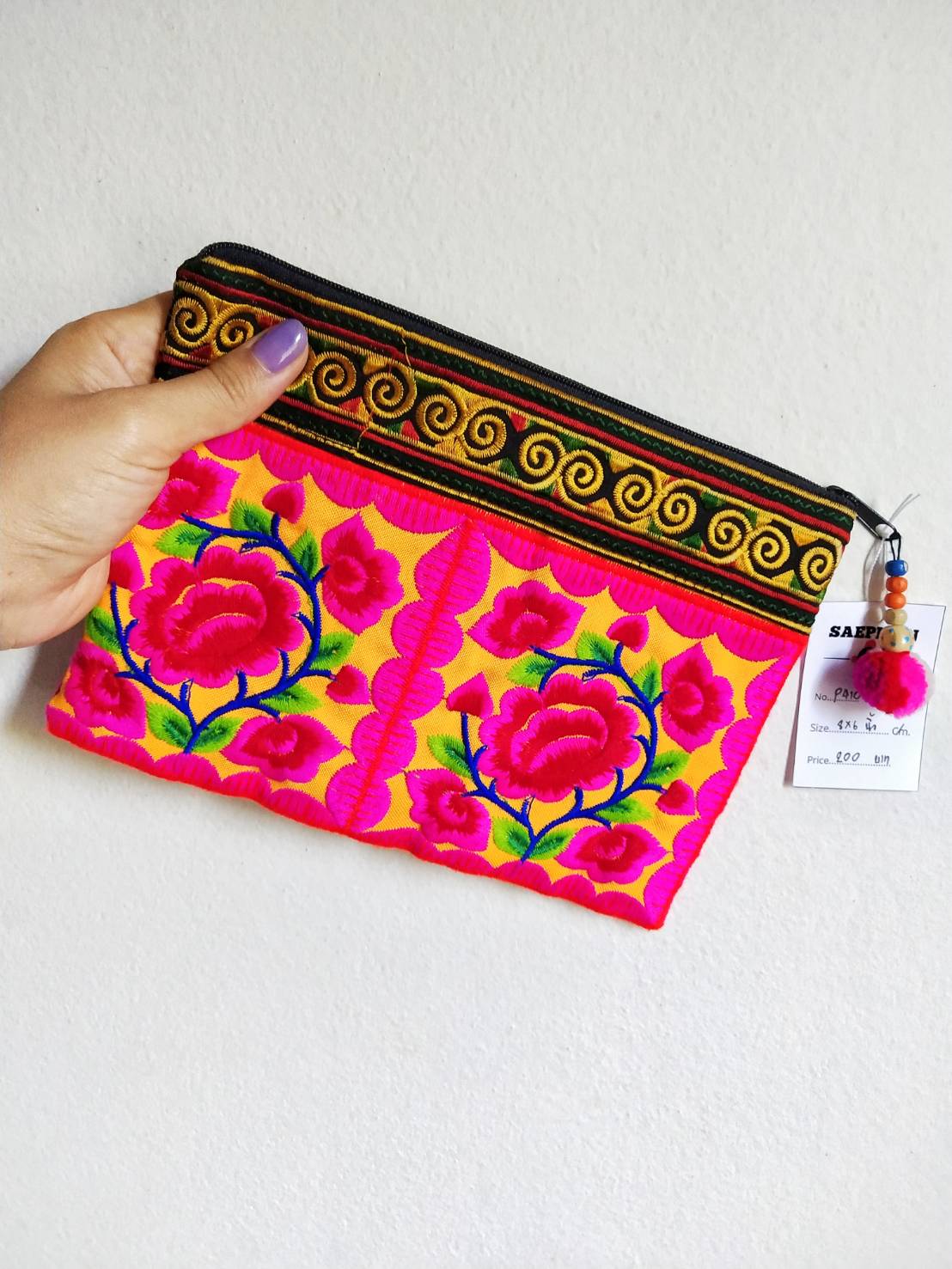 P410 กระเป๋าถือ,กระเป๋าใส่เครื่องสำอางค์ ลายม้ง สีโทนชมพูเหลืองสดใส