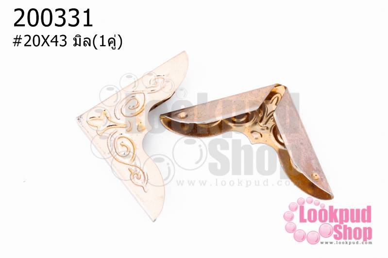 เป็กหนีบติดปกเสื้อ ทรงสามเหลี่ยม สีทอง 20X43 มิล(1คู่)