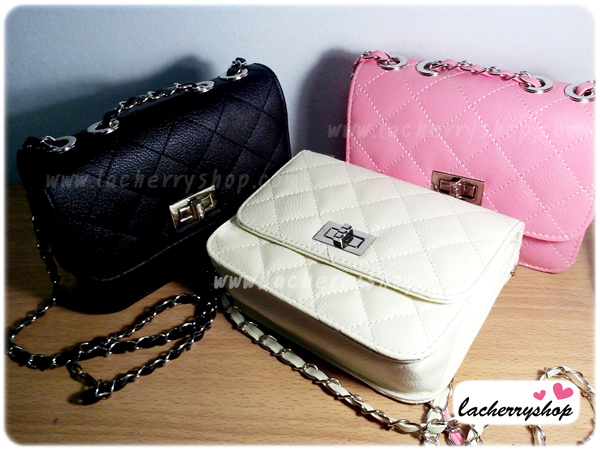 กระเป๋าแฟชั่น สีดำ หนัง PU สายโซ่สะพายไหล่ ปรับความยาวได้ แบบยอดนิยม ((โปรโมชั่นส่งฟรี))