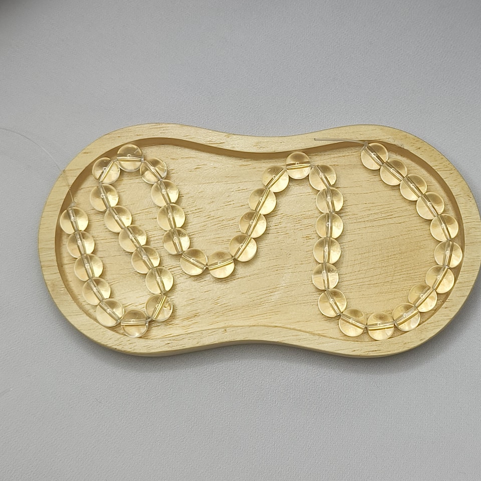 หินควอตซ์ใส หินฟื้นฟูพลัง - เป็นที่ยอมรับ งดงาม พละกำลัง ยาว 37 ซม. - 10 มิล (42 เม็ด)