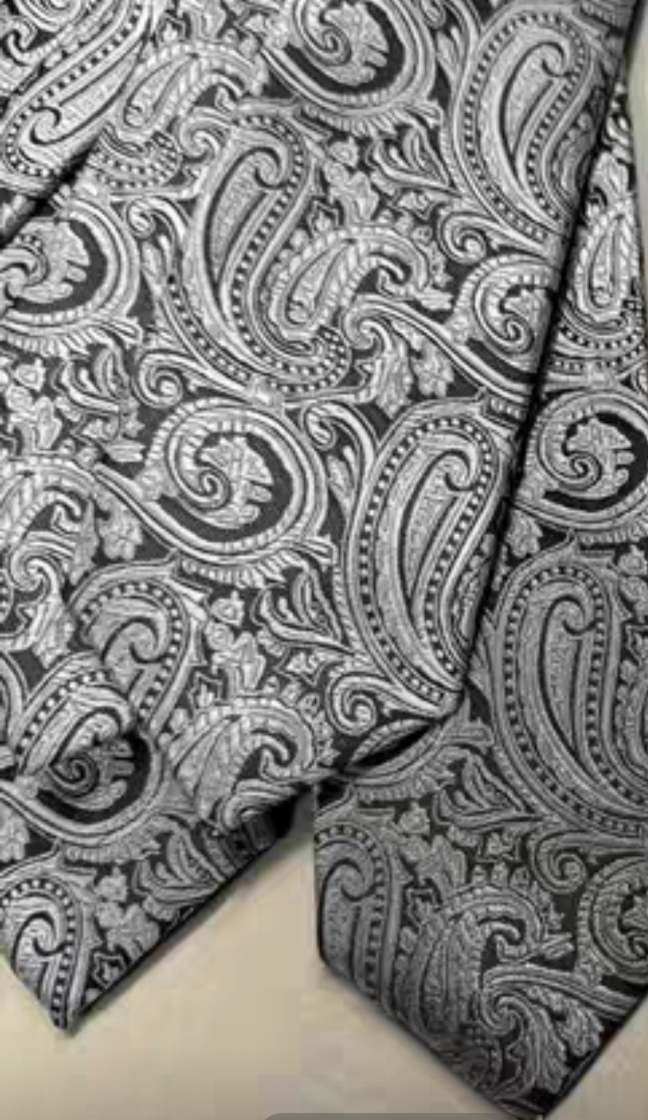 เน็คไทแฟชั่นเส้นบาง ปลาย 6 cm สีดำ เทา คละสี