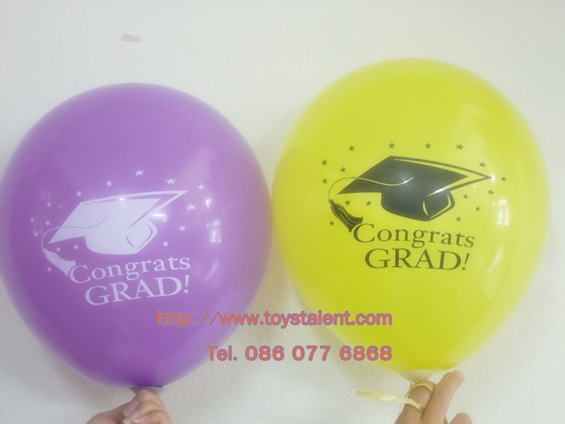 ลูกโป่งกลมพิมพ์ลาย Congrats รับปริญญา คละสี คละแบบ ไซส์ 12 นิ้ว แพ็คละ 10 ใบ (Round Balloons 12" - Congrats Printing latex balloons)