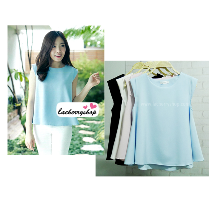 เสื้อผ้าแฟชั่นสวยๆ เสื้อทำงานสีฟ้า ผ้าฮานาโกะ แต่งดีเทลช่วงไหล่ ปล่อยชายพริ้ว แบบสวยน่ารัก สินค้าคุณภาพดี