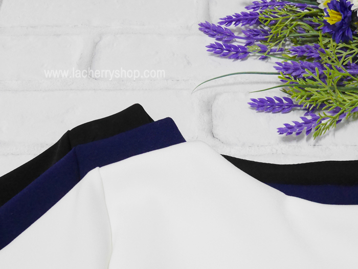 เสื้อแฟชั่น เสื้อทำงาน ผ้าฮานาโกะ สีฟ้า แขนกระดิ่งสามส่วน แบบสวยเรียบหรู สินค้าคุณภาพดี