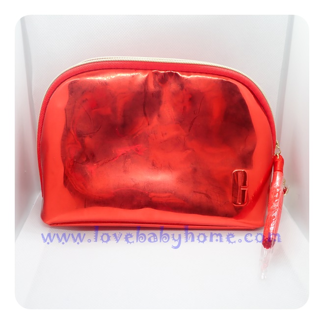 กระเป๋าใส่เครื่องสำอางค์ CLinique สีแดง