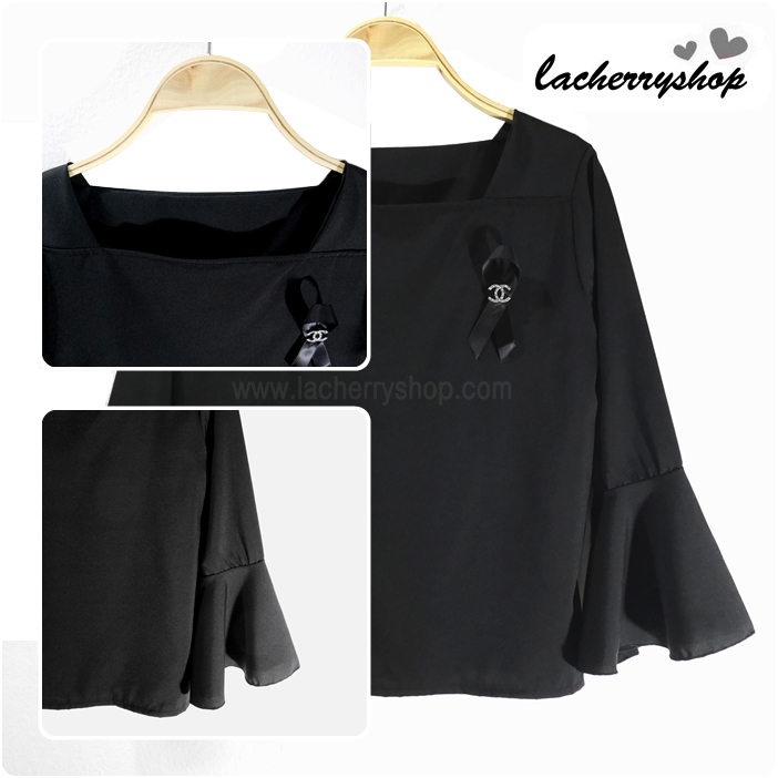 เสื้อผ้าแฟชั่น เสื้อทำงานสีดำ คอปาด แขนกระดิ่ง แบบสวยเรียบหรู ใส่ได้ทุกโอกาส คุณภาพดี ราคาไม่แพง