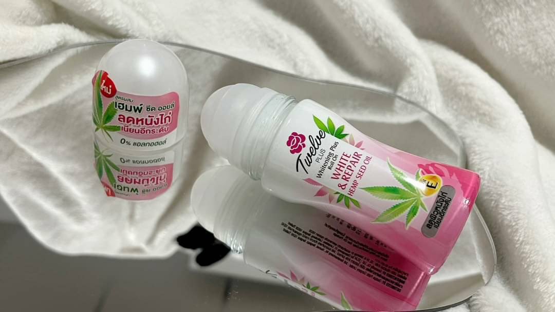 Twelve Plus ทเวลฟ์ พลัส โรลออน ไวท์ แอนด์ รีแพร์ เฮมพ์ ซีด ออยล์ 40 มล.