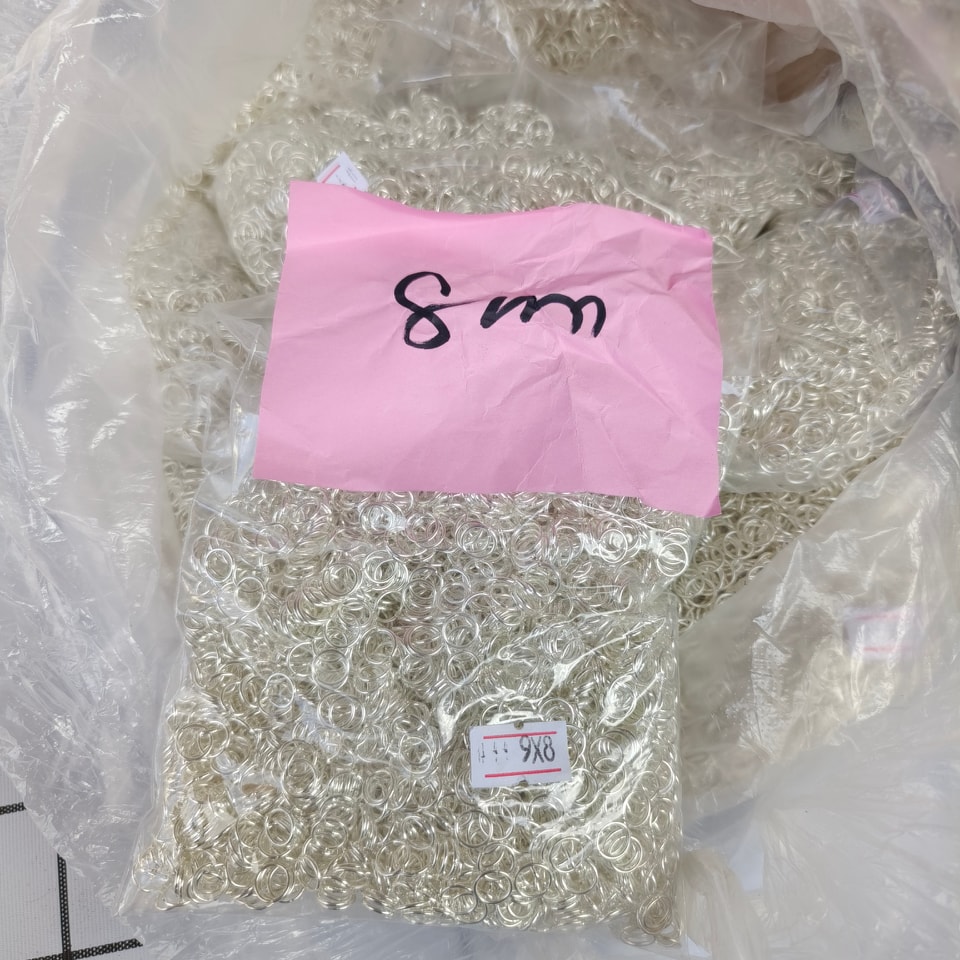 ห่วงทำสร้อยเปิดได้ 8 มิล สีเงิน อย่างดี แพคใหญ่ ครึ่งกิโล 800฿
