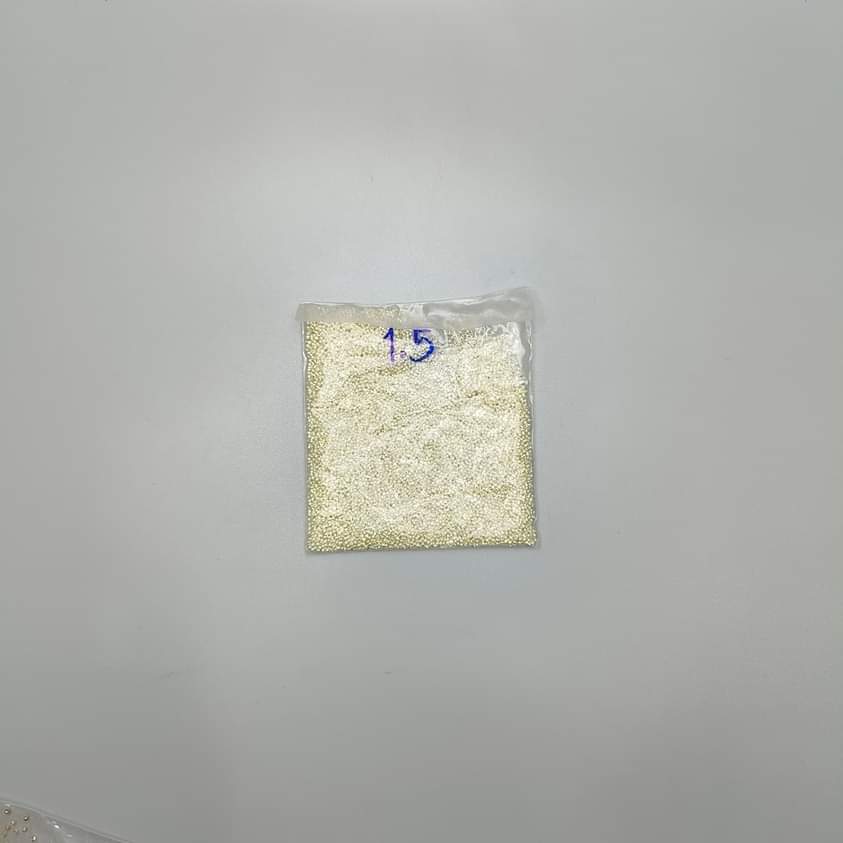 สต๊อปเปอร์กลม สีเงิน 1.5 มิล 100กรัม/800 บาท