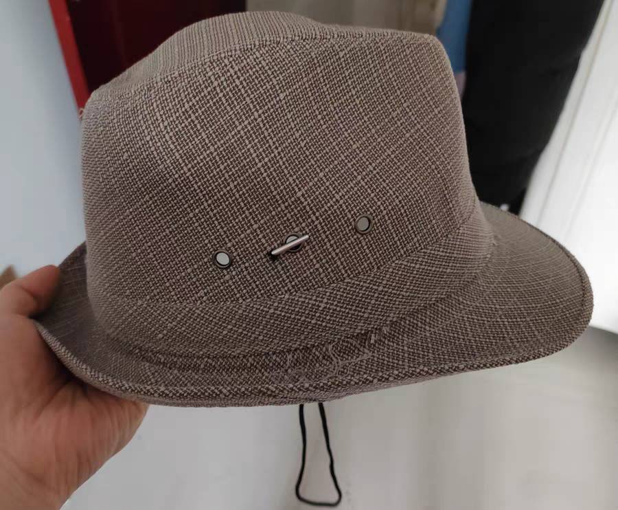 หมวกไนล่อน หมวกปีกรอบ วินเทจ แฟชั่น ผู้ชายอังกฤษ รูระบาย ลายสก็อต สีน้ำตาล เบจ เทา น้ำตาลอ่อน ดำ
