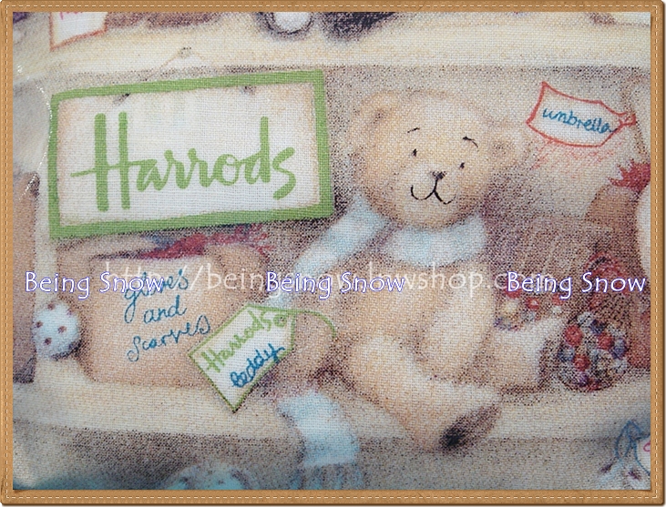 Lost Property Bear Travel Pouch