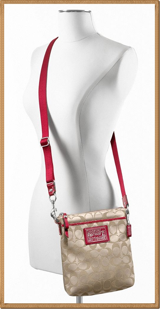 Coach Daisy Signature Sateen Swingpack 48130 - Gold