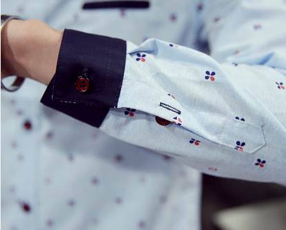 เสื้อเชิ้ตแขนยาว ปกเล็กพิเศษแฟชั่นแต่งกระดุม ลายทาง สีเขียว size 39