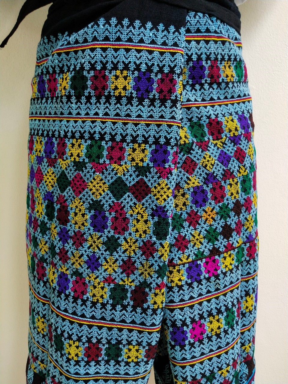 กางเกงผ้าปัก โทนฟ้าขาว