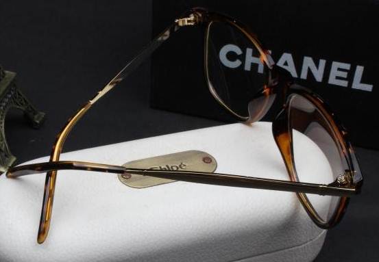 หลากสี!!กรอบแว่นตา แว่นสายตา สลิมขาทองสุดหรู สลักเหลี่ยม（ สีดำด้าน)