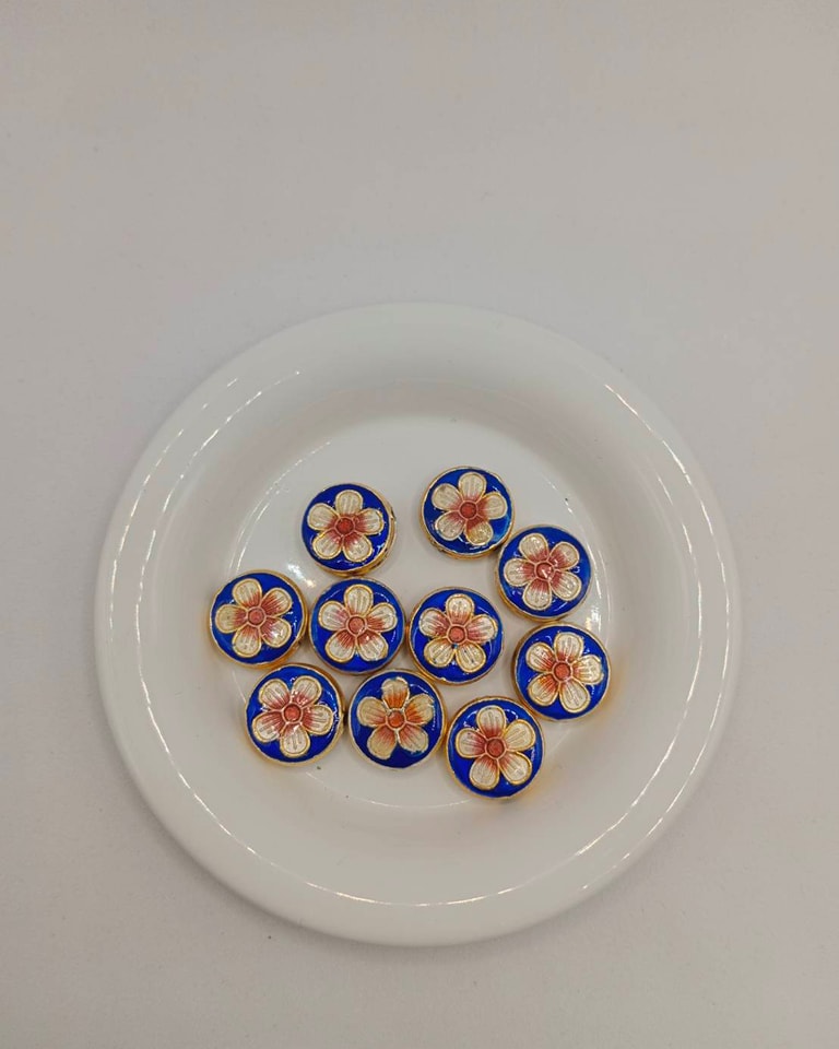 จี้กังใส ลายดอกไม้จีน ถุงละ 80 บาท