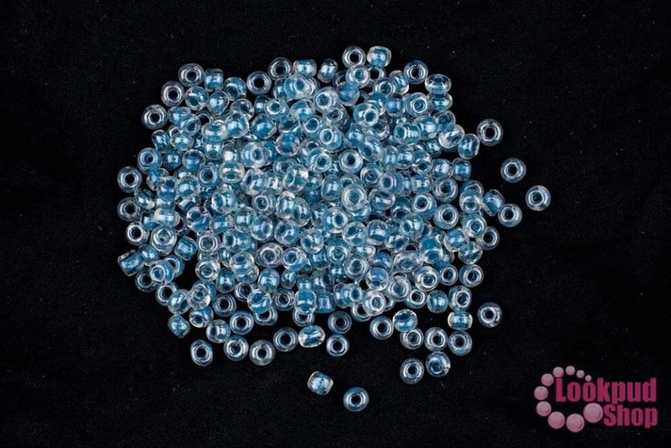 ลูกปัดจีน กลม สีฟ้าเข้มสอดไส้ 4มิล #L (1ถุง/450กรัม)