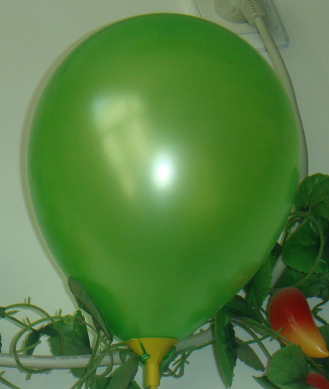 ลูกโป่งกลมเนื้อมุก สีเขียวมะนาว ไซส์ 12 นิ้ว แพ็คละ 10 ใบ (Pearl Lime Green Balloon Size 12")