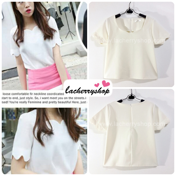 เสื้อแฟชั่นผ้าฮานาโกะ เสื้อทำงาน สีขาว คอและแขนเป็นหยักๆ สวยหวาน สินค้าคุณภาพ ราคาไม่แพง