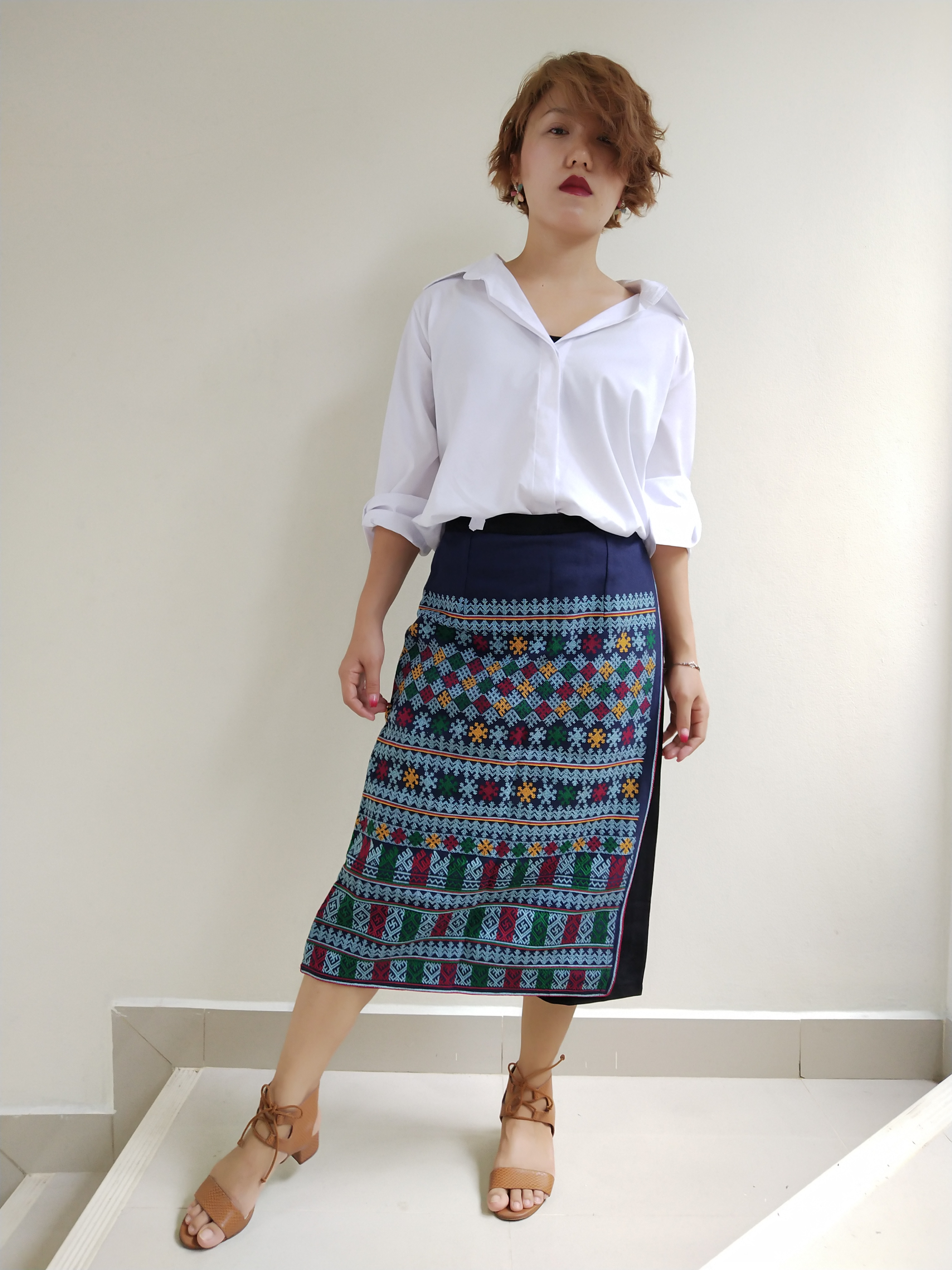 กางเกงกระโปรงผ้าปักมือ